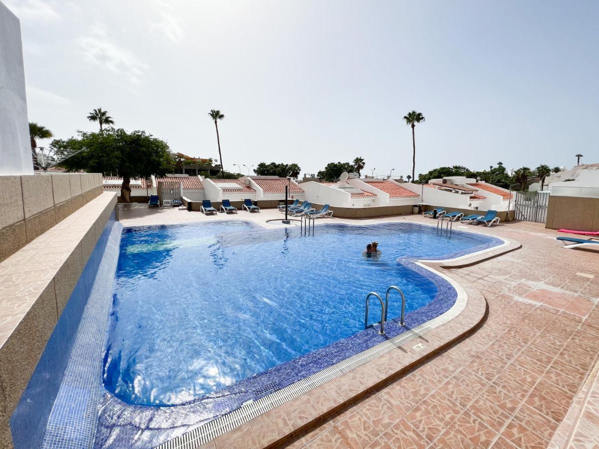 אדחה Island Village מראה חיצוני תמונה